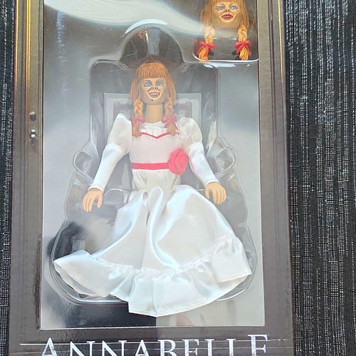Modellino neca annabelle comes - neca,