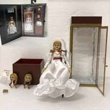 NECA Annabelle Figure Comes