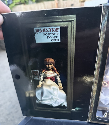 Neca annabelle doll playset - annabelle,