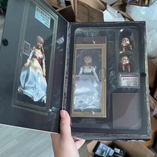 NECA Annabelle Figure Comes
