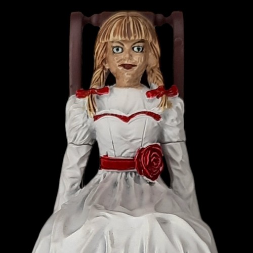 Annabelle comes home 16 - comes,